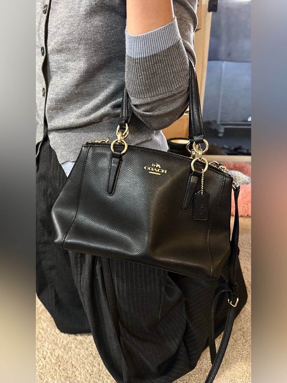 Coach Black Pebbled Leather Shoulder Bag with Gold Hardware - Picture 10 of 14